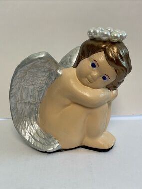 Ceramic Handpainted Angel Figurine with Pearl Halo - Cream & Silver